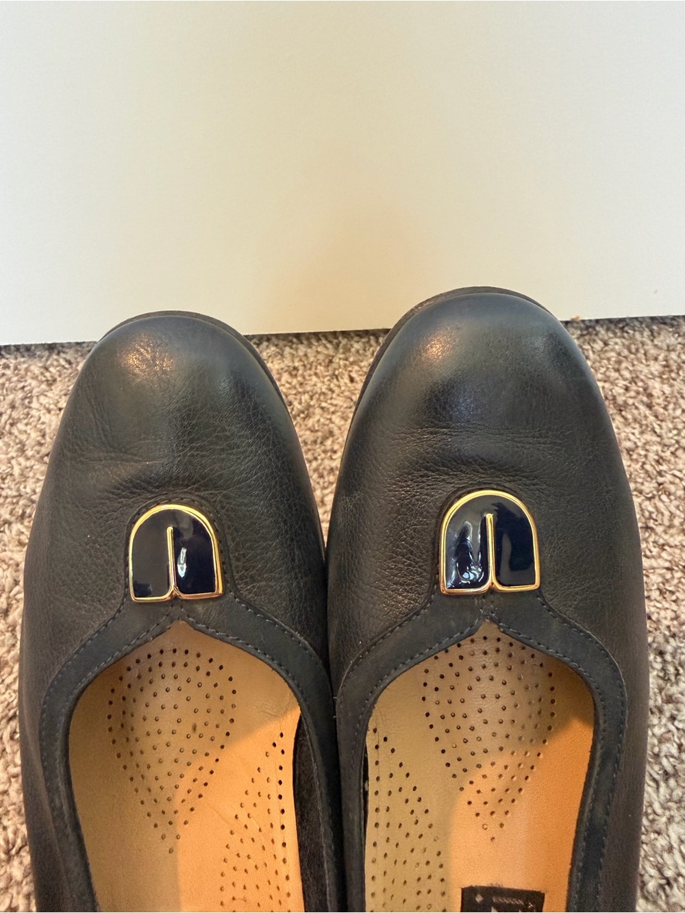 Vintage Black Leather Ballet Flats with Gold Buckle Accent low block heel - Picture 2 of 8
